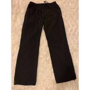 Black Beyond Yoga Scrub Pant